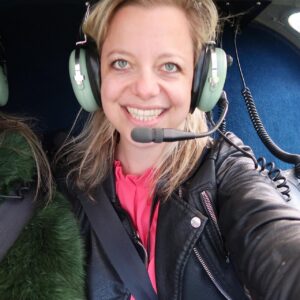 Maaike Stet in helicopter als Social media manager Zeeland